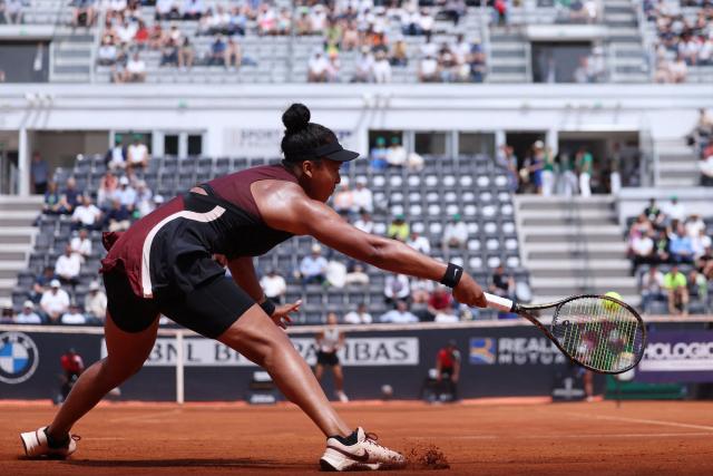 Naomi Osaka eliminated in the round of 16 in Rome by Quinwen Zheng